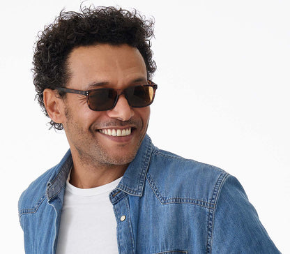 Milan (Tortoiseshell) classic rectangular shaped unisex reading sunglasses with a glossy finish and brown tinted lenses. Front view.