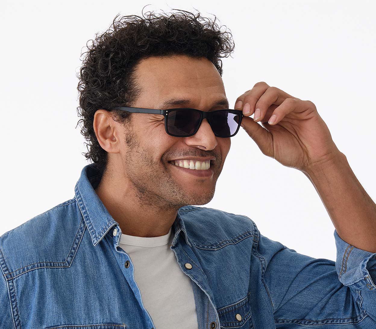 Milan (Black) classic rectangular shaped unisex reading sunglasses with a matt black finish and smoke grey lenses. Front view.